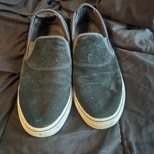 Emerica black slip on skate shoes